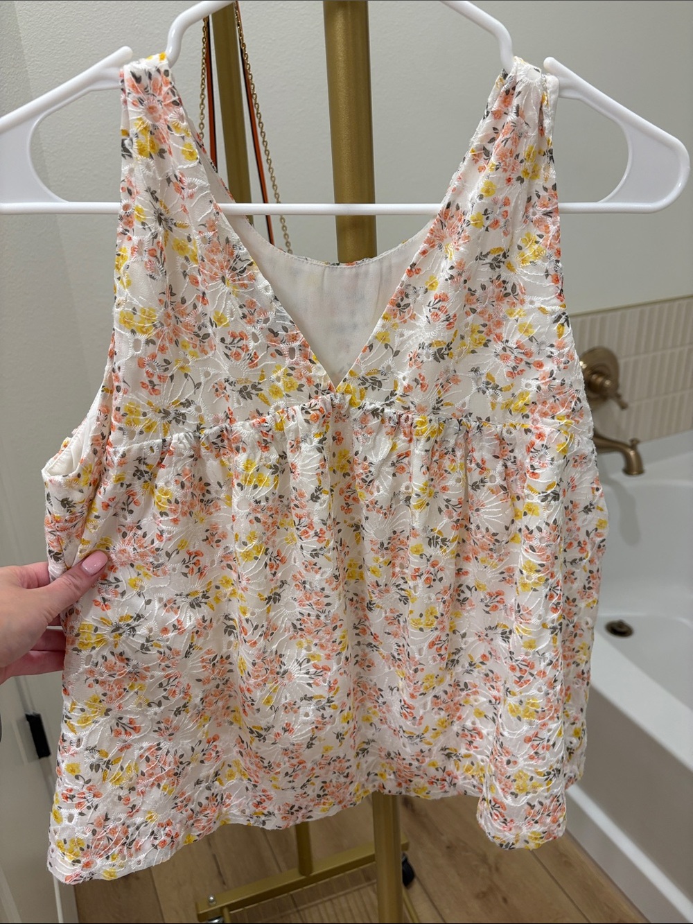 LOFT Floral Tank Top - Picture 3 of 4